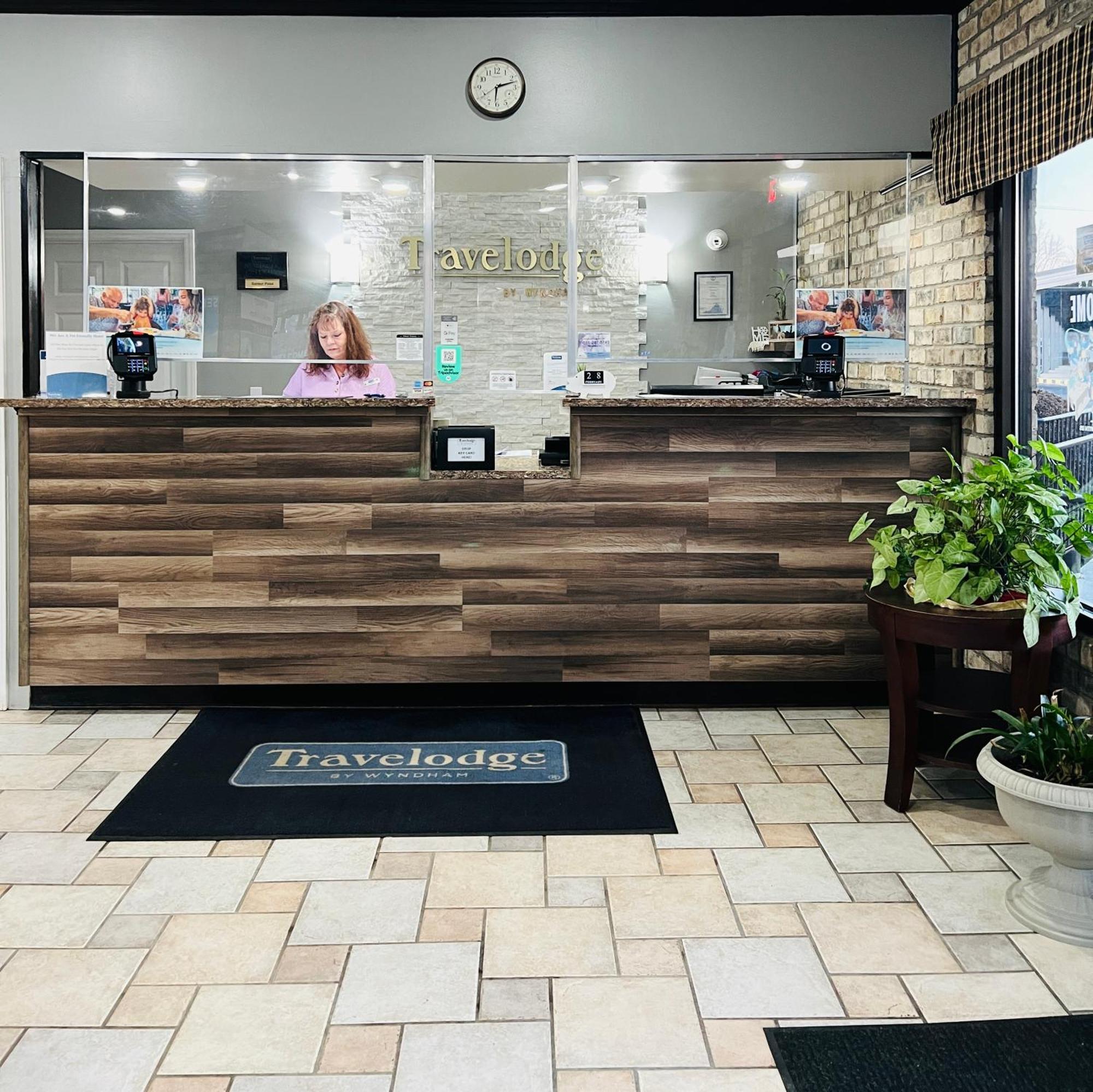 Travelodge By Wyndham Wytheville Exterior foto